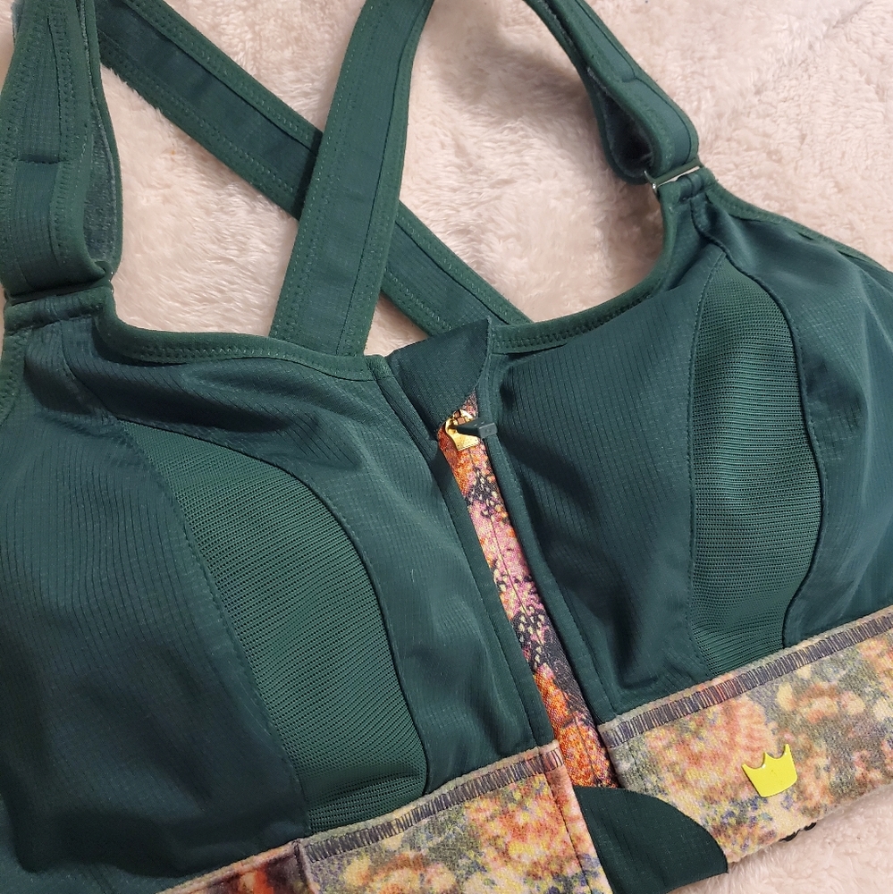 Shefit Ultimate sports bra